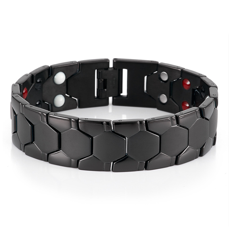 Bracciale con ciondoli Braccia - Coordinates Bracelet recensione e prezzo